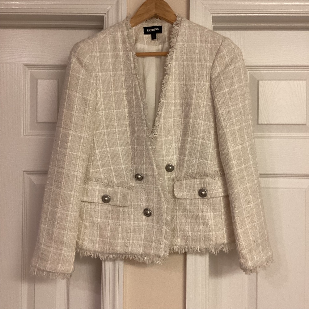 Express Tweed Boucle Jacket - Picture 12 of 12